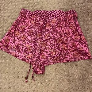 Vanilla Star Large pink print draw string and elastic waist short shorts